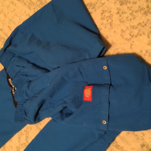 Dickies scrub set - Picture 4 of 4